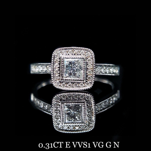 鑑定書付き】天然ダイヤモンドリング 0.31カラット