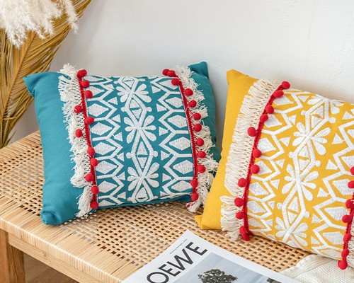 即納【技術と刺繍のアート作品】クッションカバー・シャングリラ