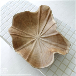 チーク無垢材 プリミティブトレイbreit28cm 菓子鉢 菓子器 入れ物 サラダボウル 小物入れ 自然な様 三大銘木 1枚目の画像