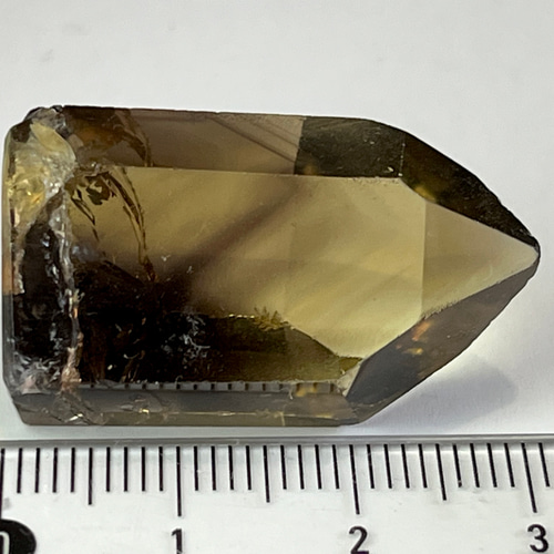 財を呼び込む✨龍脈水晶非加熱シトリン黄水晶クォーツ ポイント原石