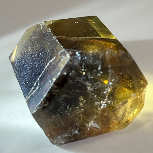 財を呼び込む✨龍脈水晶非加熱シトリン黄水晶クォーツ ポイント原石