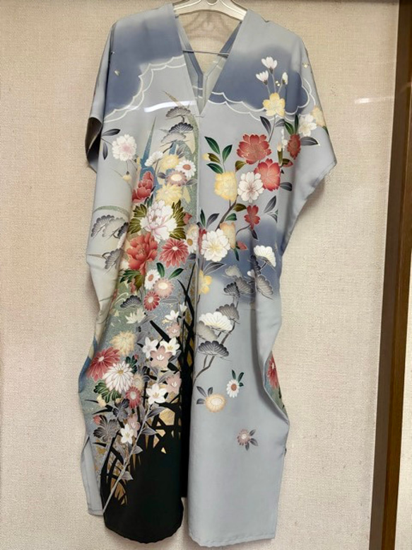 着物リメイク ロングチュニック振袖柄 チュニック 金木星358