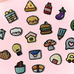 ハンバーガー 寿司 20種類 20枚 ワッペン おにぎり 車 魚 入学 入園 アップリケ 刺繍 アイロン接着 1枚目の画像