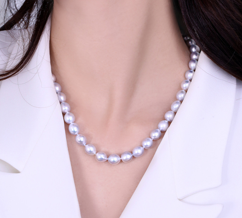 [ヘイズジュエリー] 8-9mm ブルーブラッド バロックネックレス オーロラシルバー ブルーライト オーストラリア産ホワイトナ