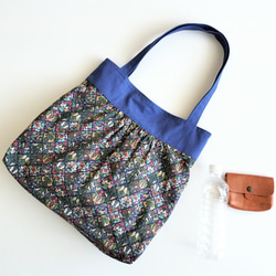 【１点物シリーズ】大きめ持ち手長め53 　  花　持ち手ロイヤルブルー 3枚目の画像