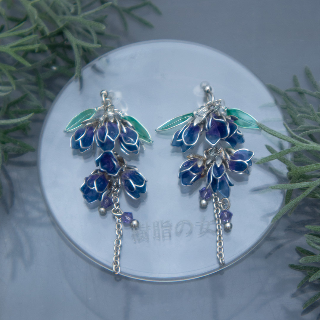 11月 November　リンドウ耳飾り – Gentian