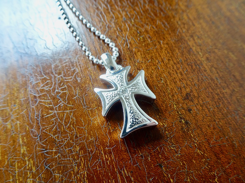 仁尾彫金『一つ星ダイヤ、ギャラクシークロスヘッド』ハンドメイド408