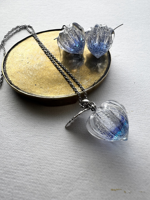 鬼灯レジンの3点セット（耳飾り&ネックレス） 7枚目の画像