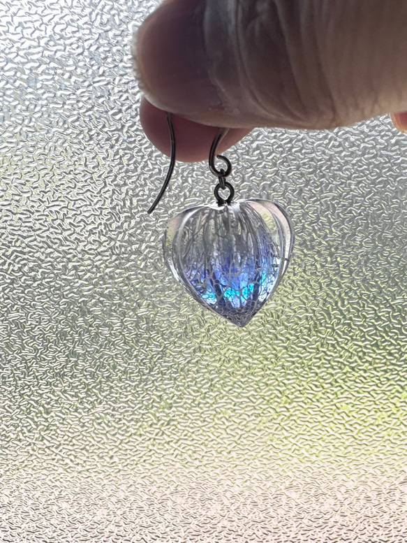 鬼灯レジンの3点セット（耳飾り&ネックレス） 4枚目の画像