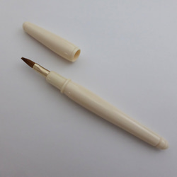 【vintage】鯨歯　ブローチと素材まとめ売り　ハンドメイドに！ 082723 鯨歯 紅葉 浮き彫り ビンテージ ブローチ 帯留めに