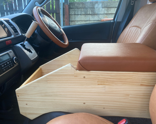 ハイエースバン センターコンソール塗装済 その他インテリア雑貨