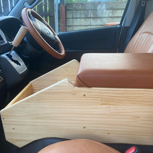 ハイエースバン センターコンソール塗装済 その他インテリア雑貨