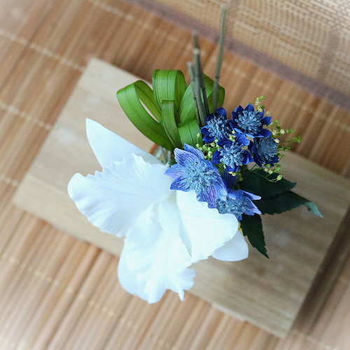 仏花　お供え花　初盆　法事　カトレア　百合　アレンジ 仏花 お供え花 初盆 法事 カトレア 百合 アレンジ 仏花 お供え花 初盆