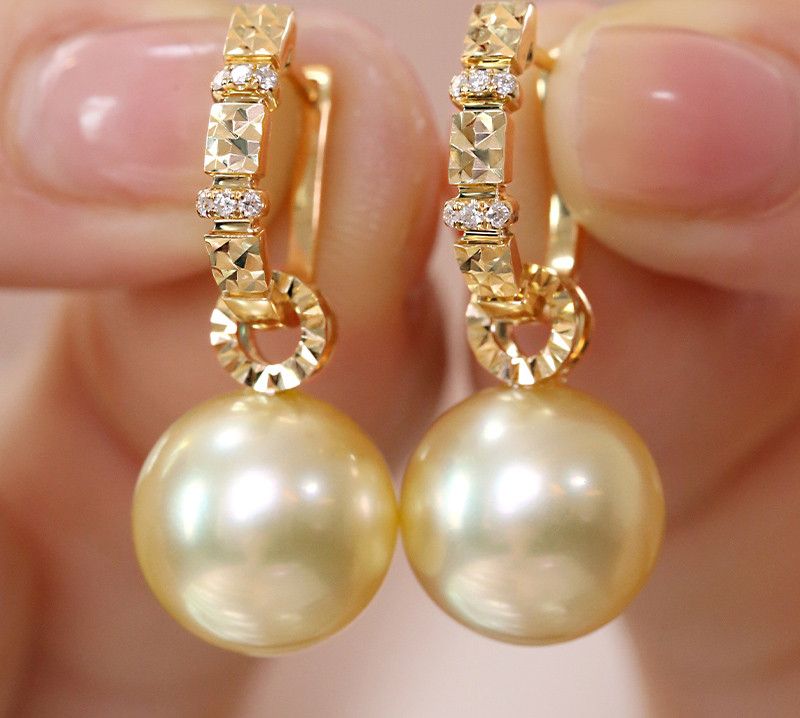 【ヘイズジュエリー】1つに分割して複数着用できるサンセットライトゴールド12-12mm南洋ゴールドビーズイヤリングイヤリング天然