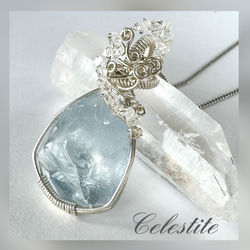 神秘のレインボー✴︎マルチカラーラブラドライトのワイヤージュエリー 神秘のレインボー✴︎マルチカラーラブラドライトのワイヤー