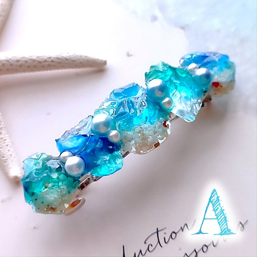 海鉱石 の バレッタ 】 レジン アクセサリー 鉱石 天然石風 自然