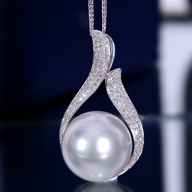 [ヘイズジュエリー]クラシックでエレガント、多用途で寛大な冷光オーストラリアホワイトペンダントネックレス天然海水南洋白真珠18K