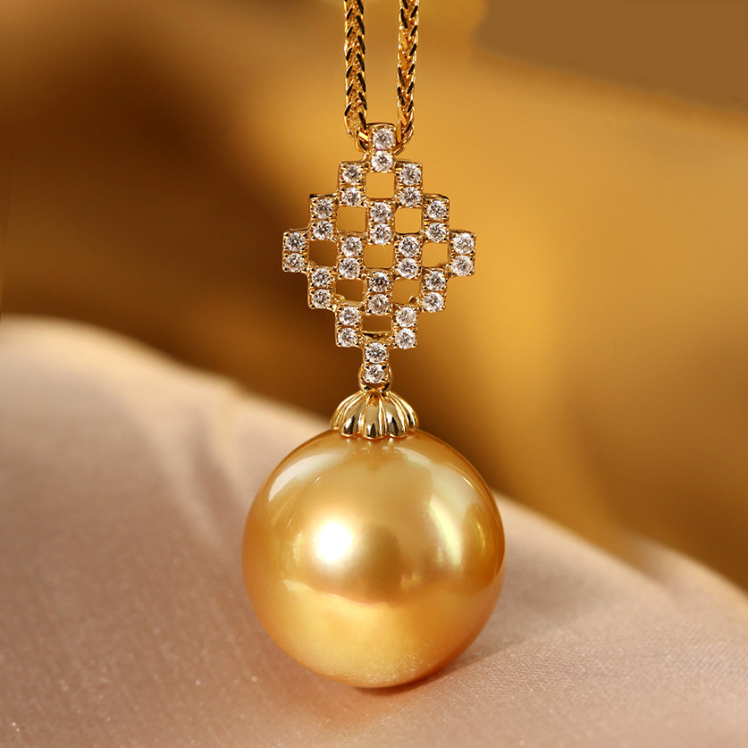 [ヘイズジュエリー]最高級13mm南洋ゴールドビーズペンダント、天然ティーゴールド海水真珠、18Kゴールドダイヤモンドネックレス