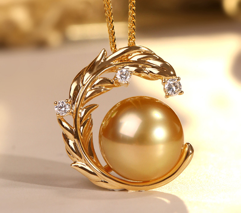 [ヘイズジュエリー] Xiyu 14-14mm 強力ゴールド 南洋ゴールドビーズペンダント 天然海水真珠 18Kゴールドダイヤモ