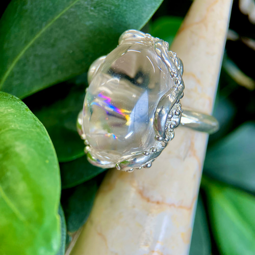 アイリスクォーツsilverリング(送料無料)虹色水晶 指輪・リング kakaz