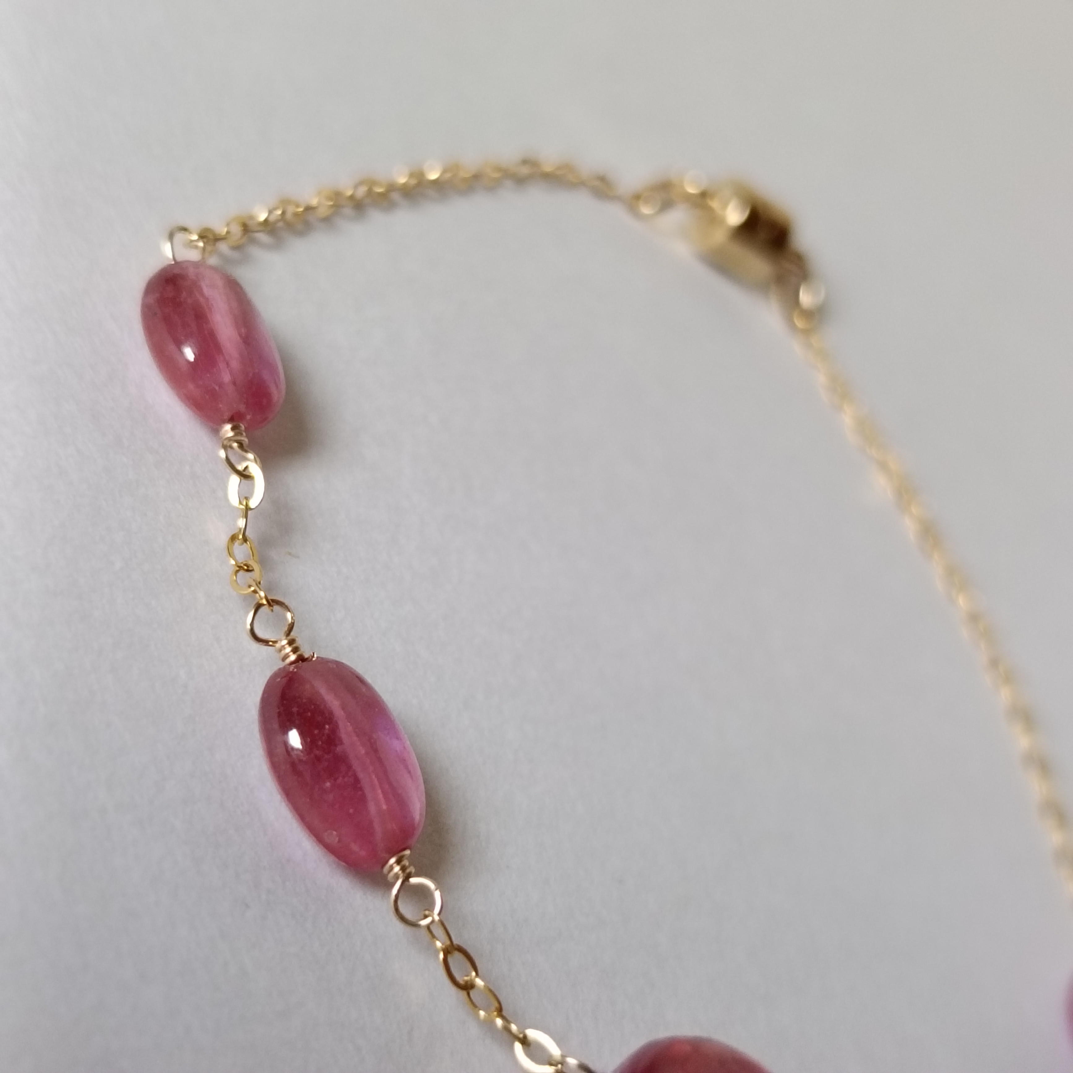 *Ruby*宝石質ルビーAAA 14kgfブレスレット 全長17.6cm 内径約16cm