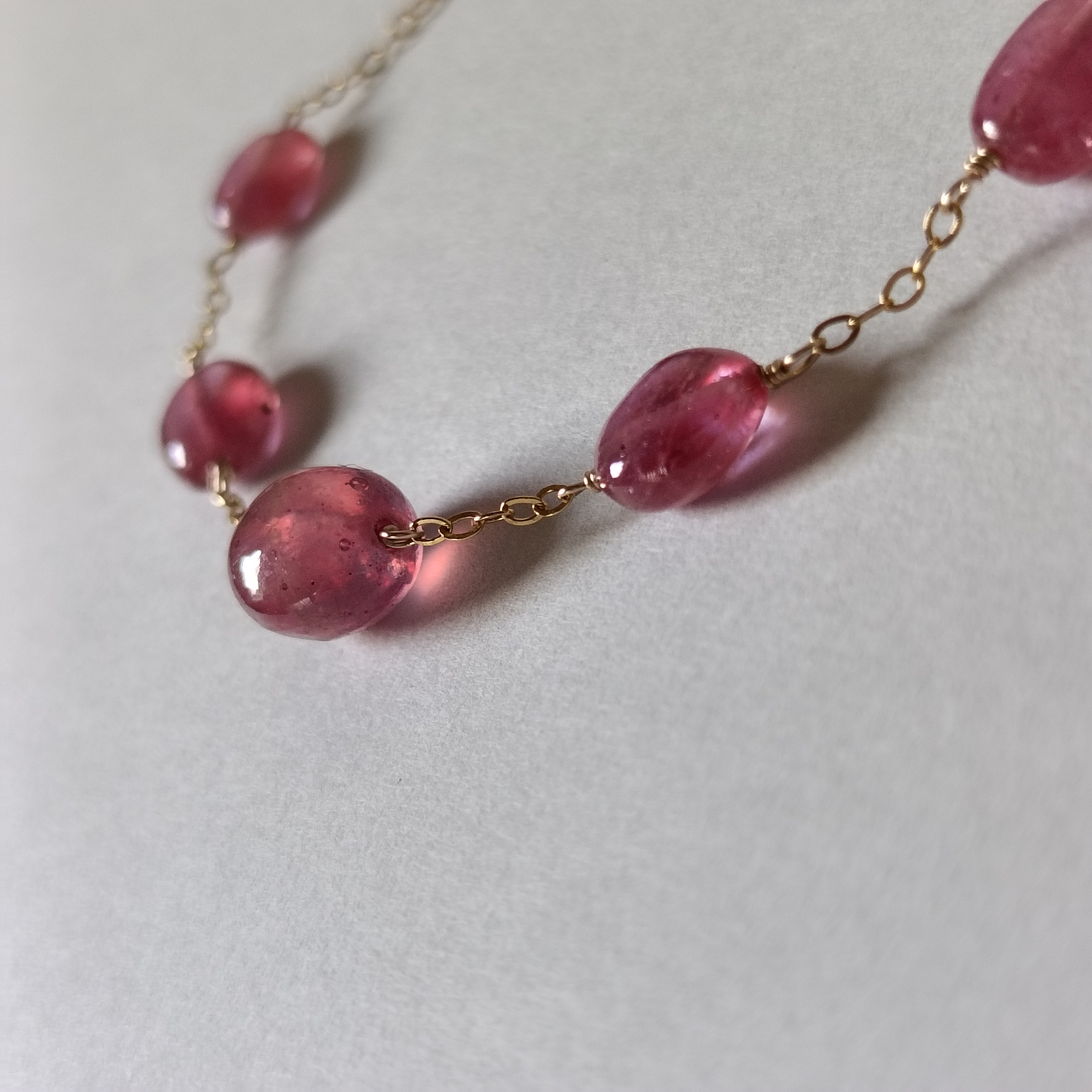 *Ruby*宝石質ルビーAAA 14kgfブレスレット 全長17.6cm 内径約16cm