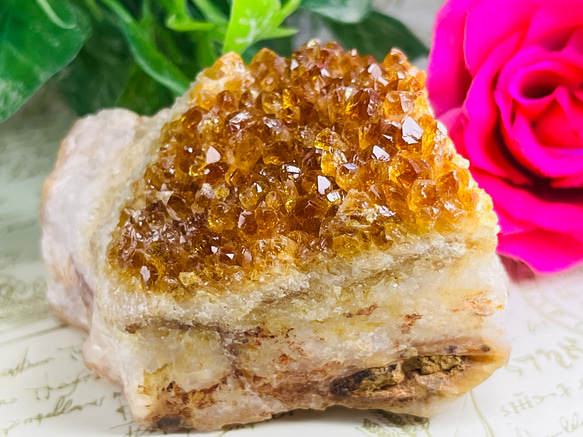 300☆特別ご提供☆希少シトリンラフ原石【ブラジル産黄水晶ロック