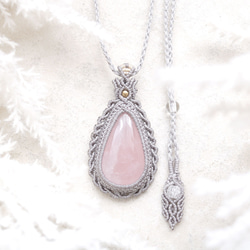 ローズクォーツ天然石マクラメネックレスmac426エスニックアジアンエキゾチックな金属アレルギーフリーアクセサリー 1枚目の画像