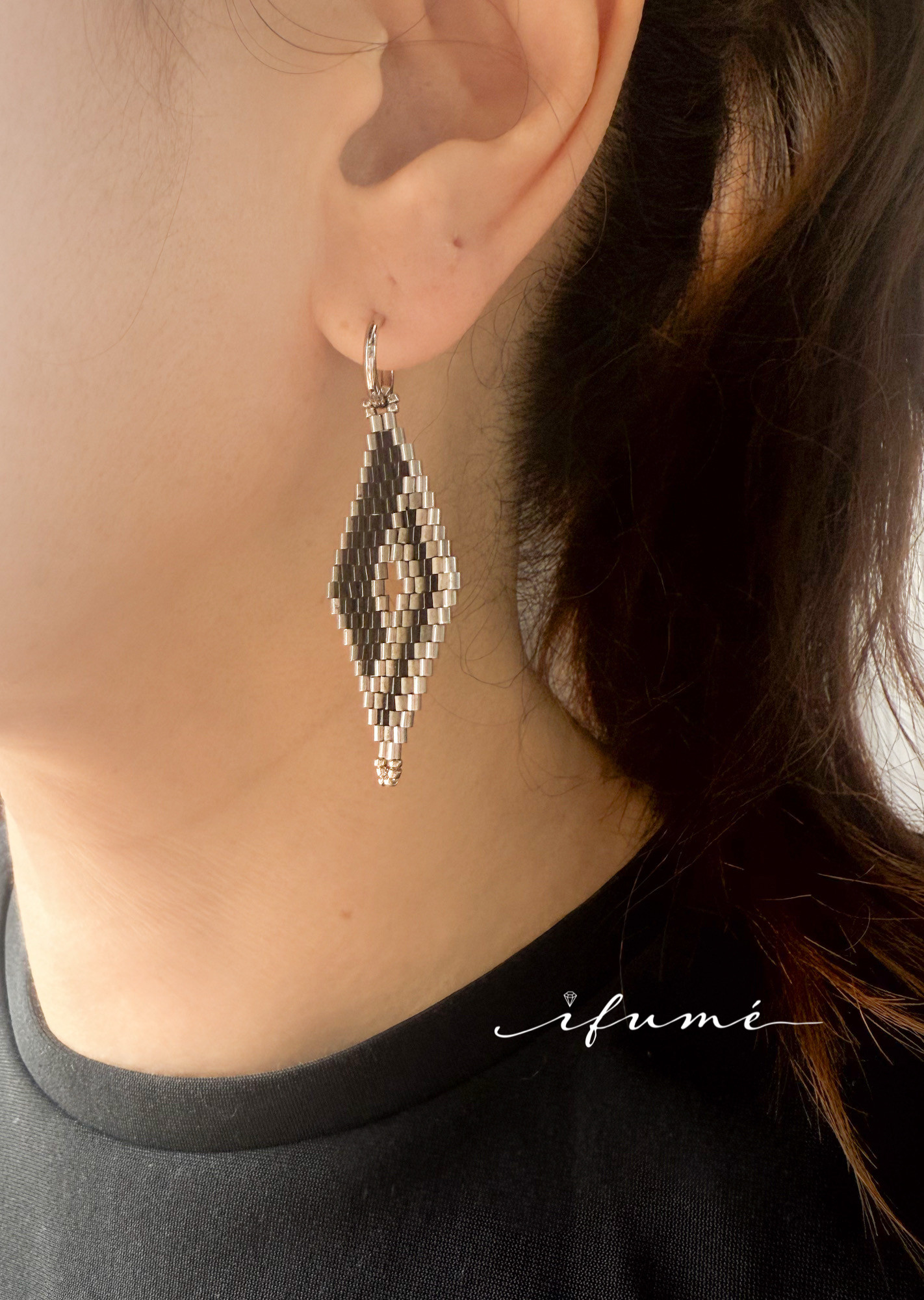 送料無料 ダイヤシルエット ビーズピアス／イヤリング｜シルバー×ブラック サージカルステンレス 金属アレルギー対応