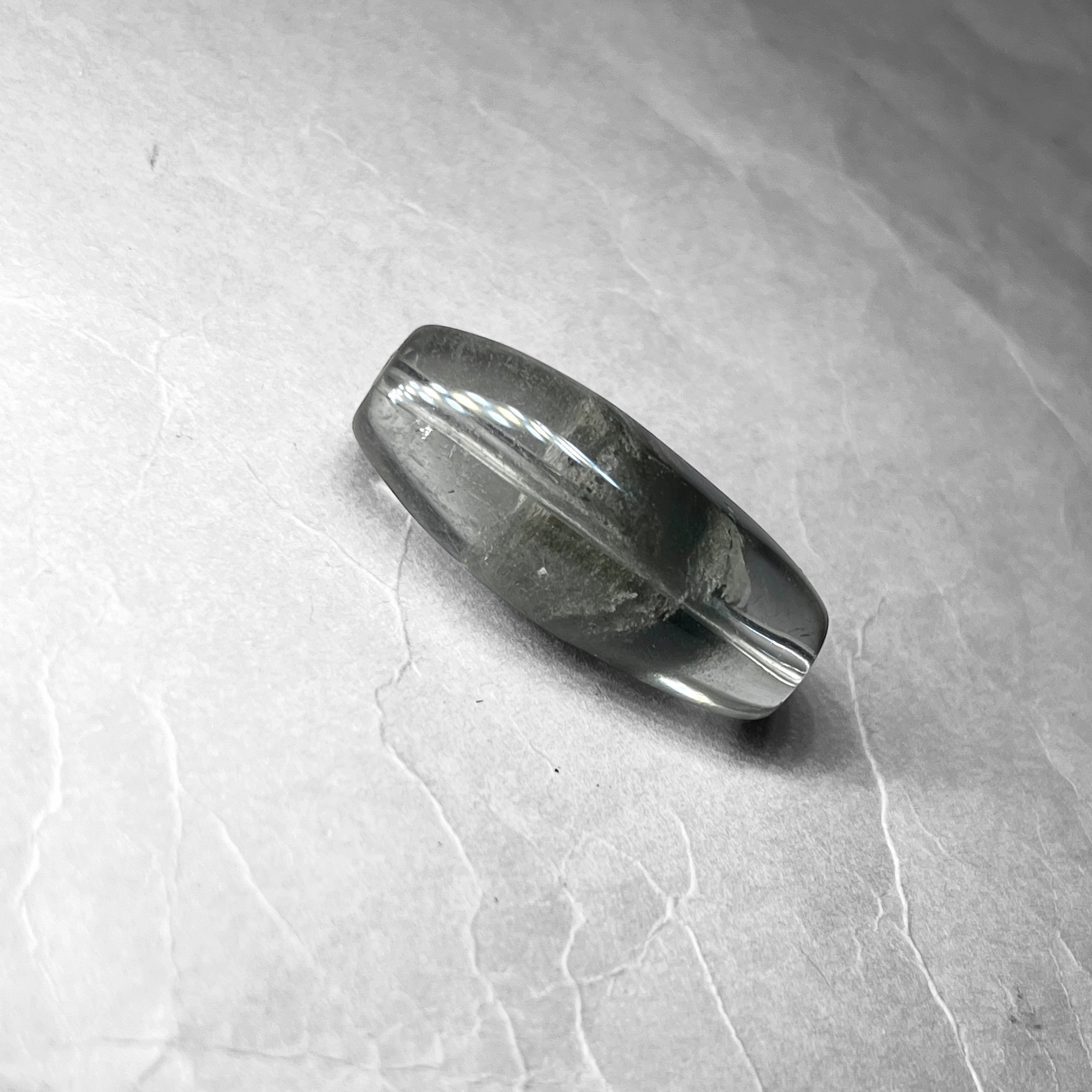 garden quartz：Dzi bead / ガーデンクォーツ：天珠