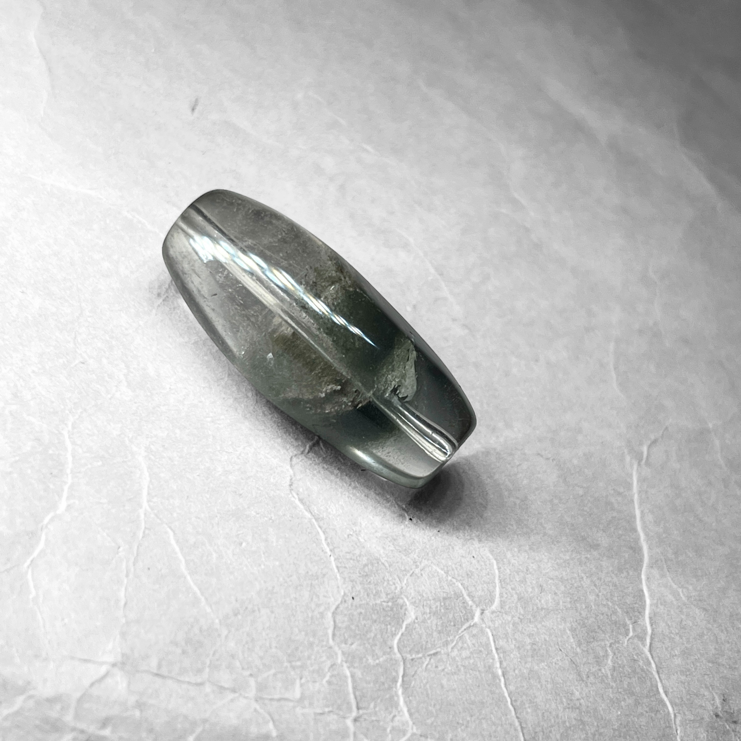 garden quartz：Dzi bead / ガーデンクォーツ：天珠