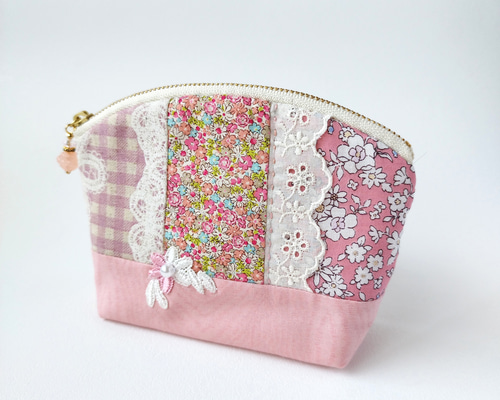 ○パッチワーク シェル型＊サーモンピンク＊花柄ポーチ○ ポーチ こ