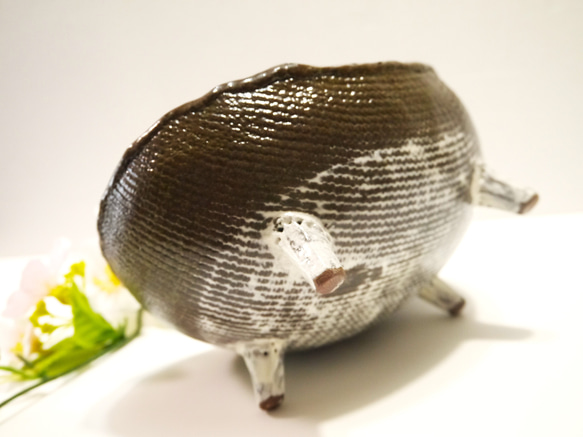 ＜creema限定＞脚付き深鉢　花水木（ハナミズキ） 5枚目の画像