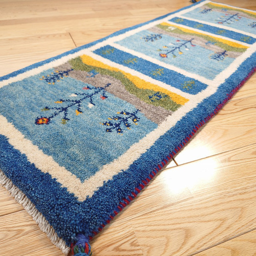 ペルシャ　ギャッベ  ミニランナー　115×40   アイボリー　ラクダ ペルシャ ギャッベ ミニランナー ラグ 115x44cm 緑 風景