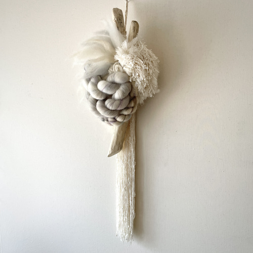 流木 オブジェ 『貝の記憶を聴く,a.』 立体・オブジェ kemonokemo 通販