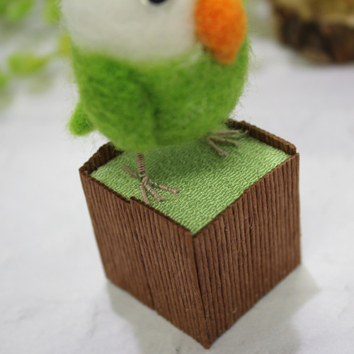 セキセイインコの置物 羊毛フェルト インテリア ハンドメイド oh-02585