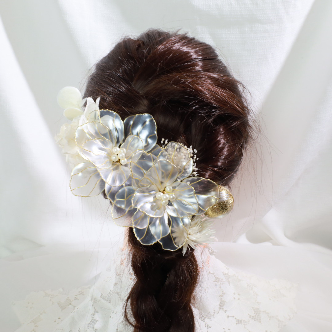 結婚式髪飾り 成人式髪飾り ヘッドドレス 卒業式髪飾り 前撮り髪飾り 和装　袴髪飾り 着物 アメリカンフラワー T1