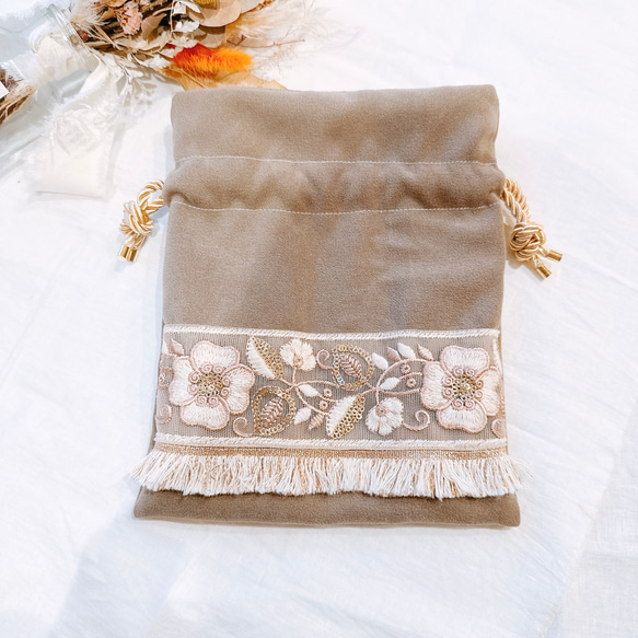 インド刺繍リボンの大人可愛い巾着　 2枚目の画像