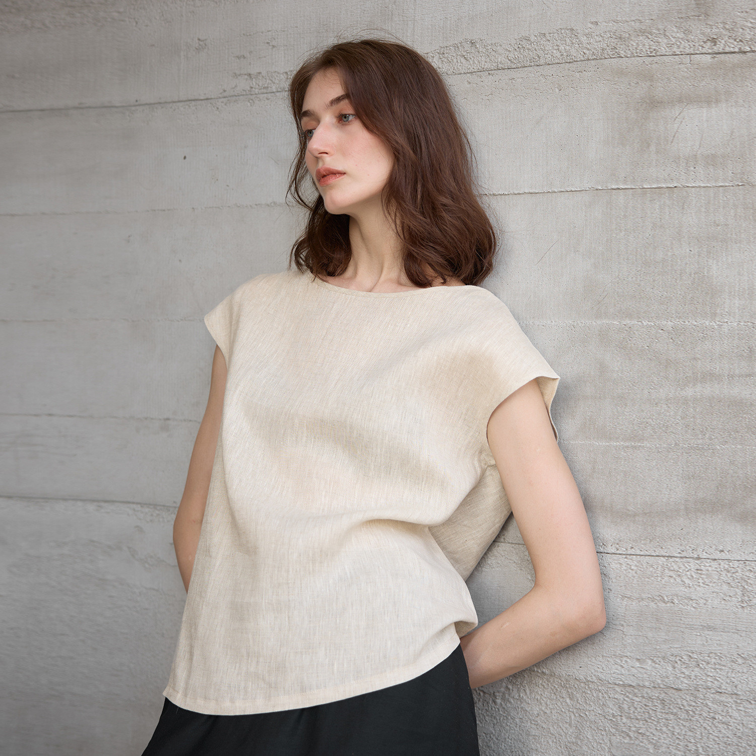 【麻100%】涼感 フライングスリーブTシャツ 夏 レディース ミニマルデザイン 着痩せ 丸首 ゆったり素材