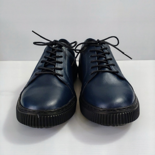 熟練職人の技が光るネイビーレザースニーカー スニーカー mexica shoes