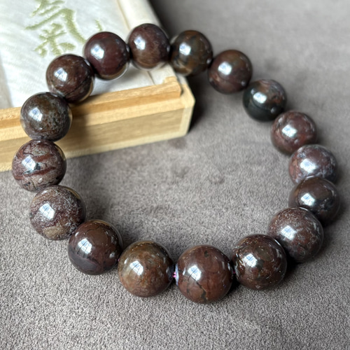マイナスエネルギーから持ち主を守る/ブラウンスギライト/パワーストーンブレスレッ 楽天市場】8mm 17cm 様々なマイナスエネルギーから守る