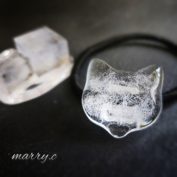 ひんやり氷風ねこちゃんヘアゴムmarry.c's handmadeaccessory 1枚目の画像