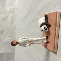 アラブのメンズとパンダ 1枚目の画像