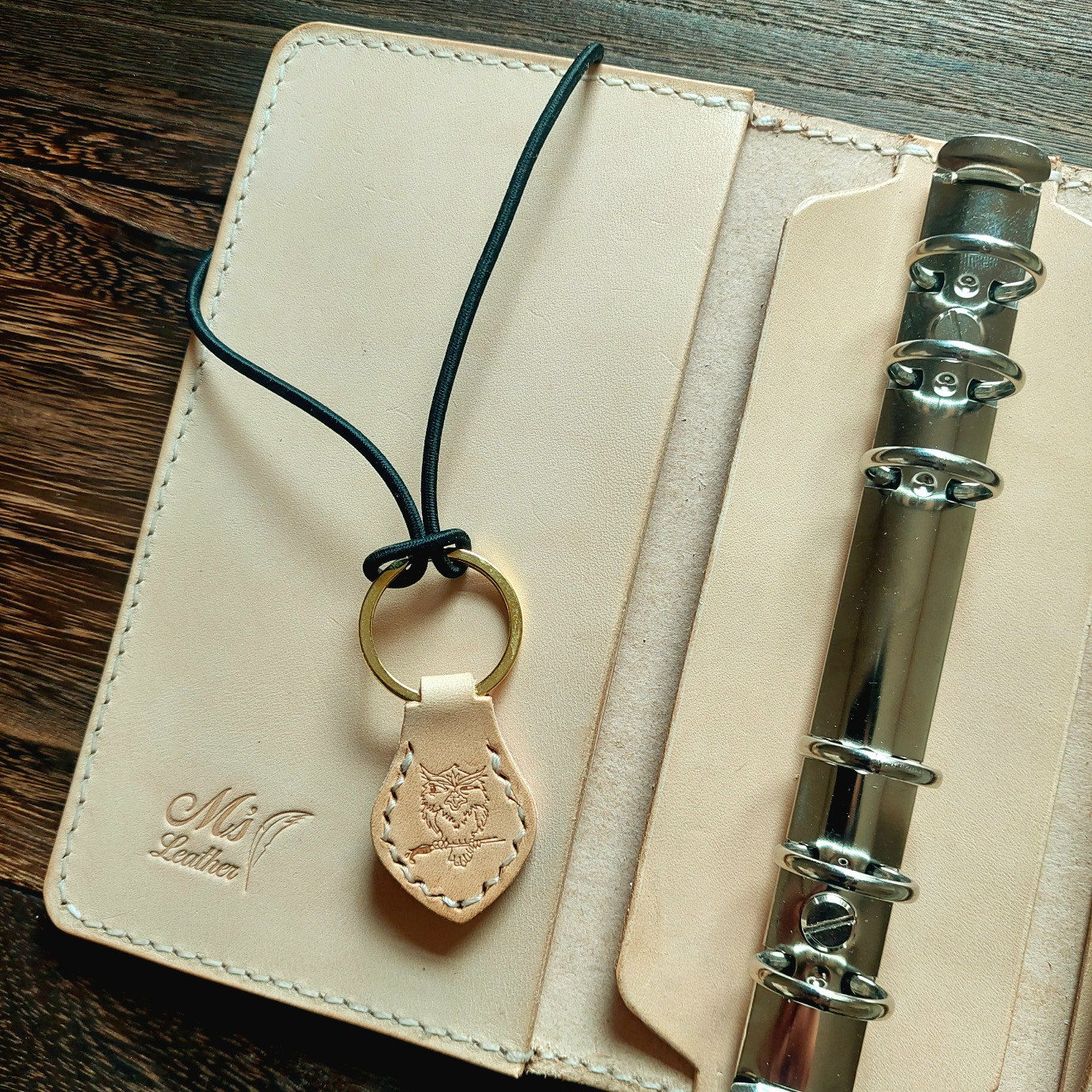 システム手帳バイブルerika 19 simple