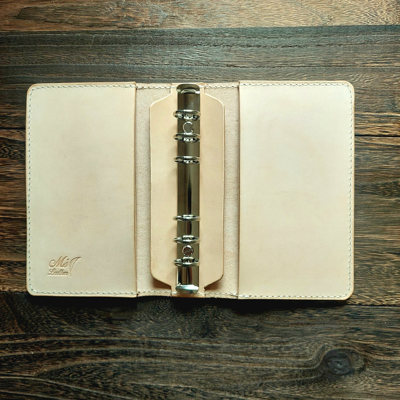 システム手帳バイブルerika 19 simple