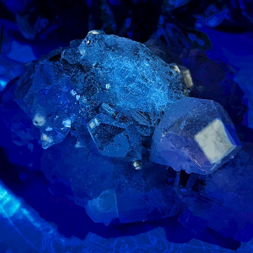 天使の星空°⌖꙳ カルセドニー共生 蛍光アポフィライト 原石