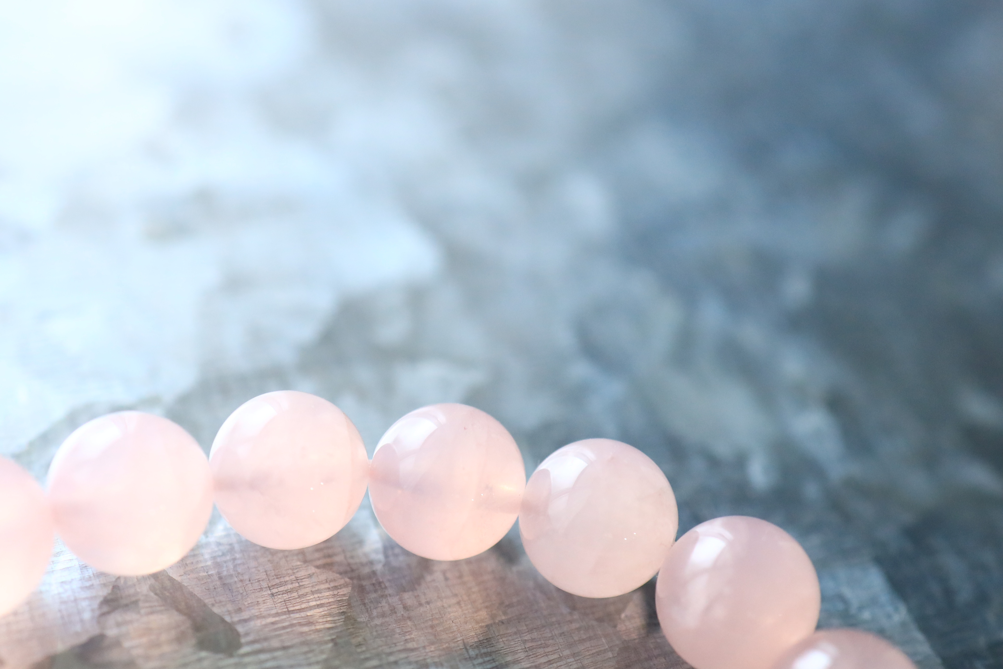 …☆プレミアムブレス☆宝石質：ミルキーローズクォーツ：約9ミリ☆天然石ブレスレット☆…