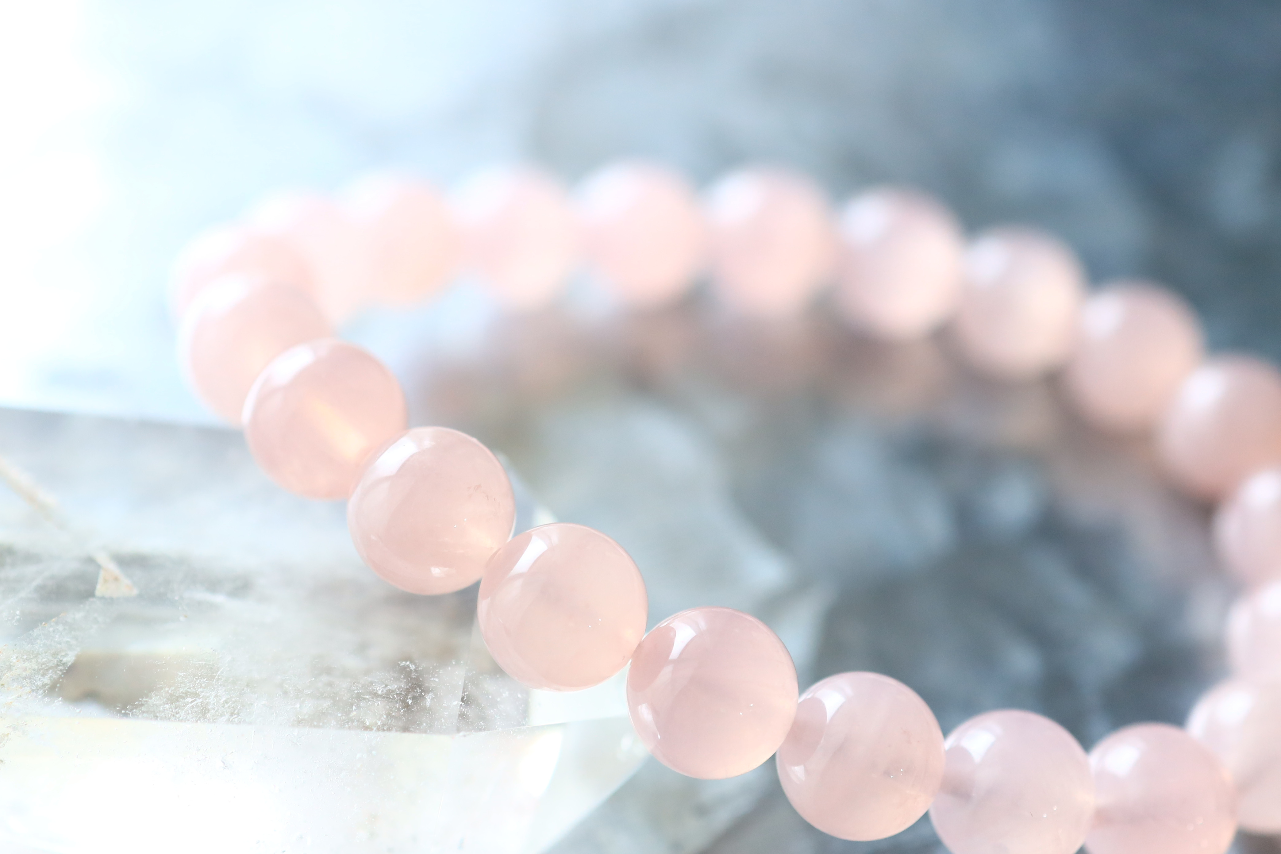 …☆プレミアムブレス☆宝石質：ミルキーローズクォーツ：約9ミリ☆天然石ブレスレット☆…