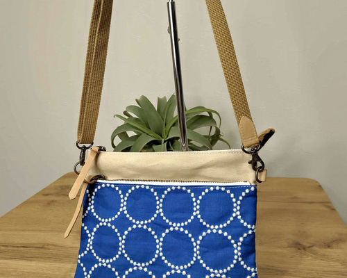 【2点おまとめ】ミナペルホネン/2025タンバリンネイビー×白/サコッシュ 送料無料】ミナペルホネン/2025tambourineタンバリンブルー