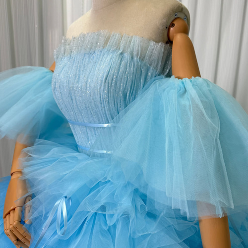 実例写真！カラードレス ブルー もこもこドレス リボン 編み上げ